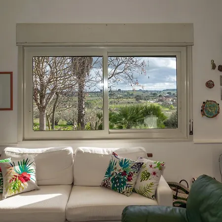 Donna Caterina House, Holiday home *