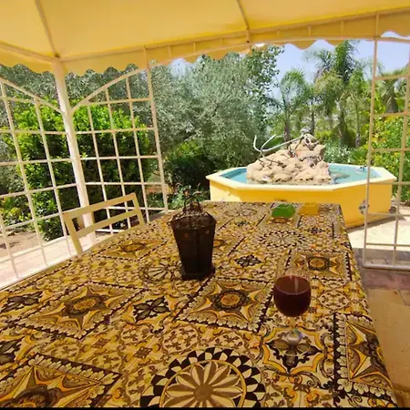 Donna Caterina House, Holiday home Pietraperzia