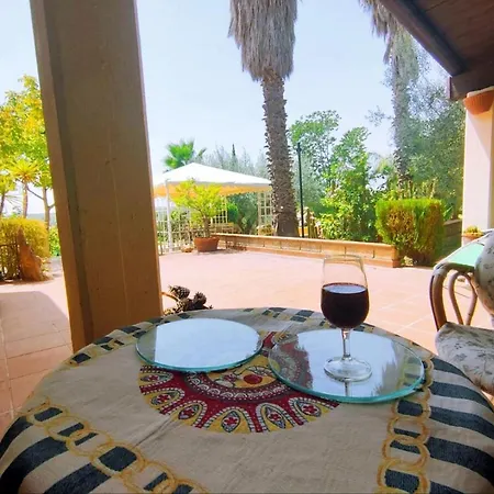 Donna Caterina House, Autentica Oasi Di Confort E Relax Nel Cuore Della Sicilia Pietraperzia
